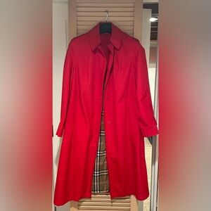 Vintage Women’s Eddie Bauer Red Trench with Plaid Lining